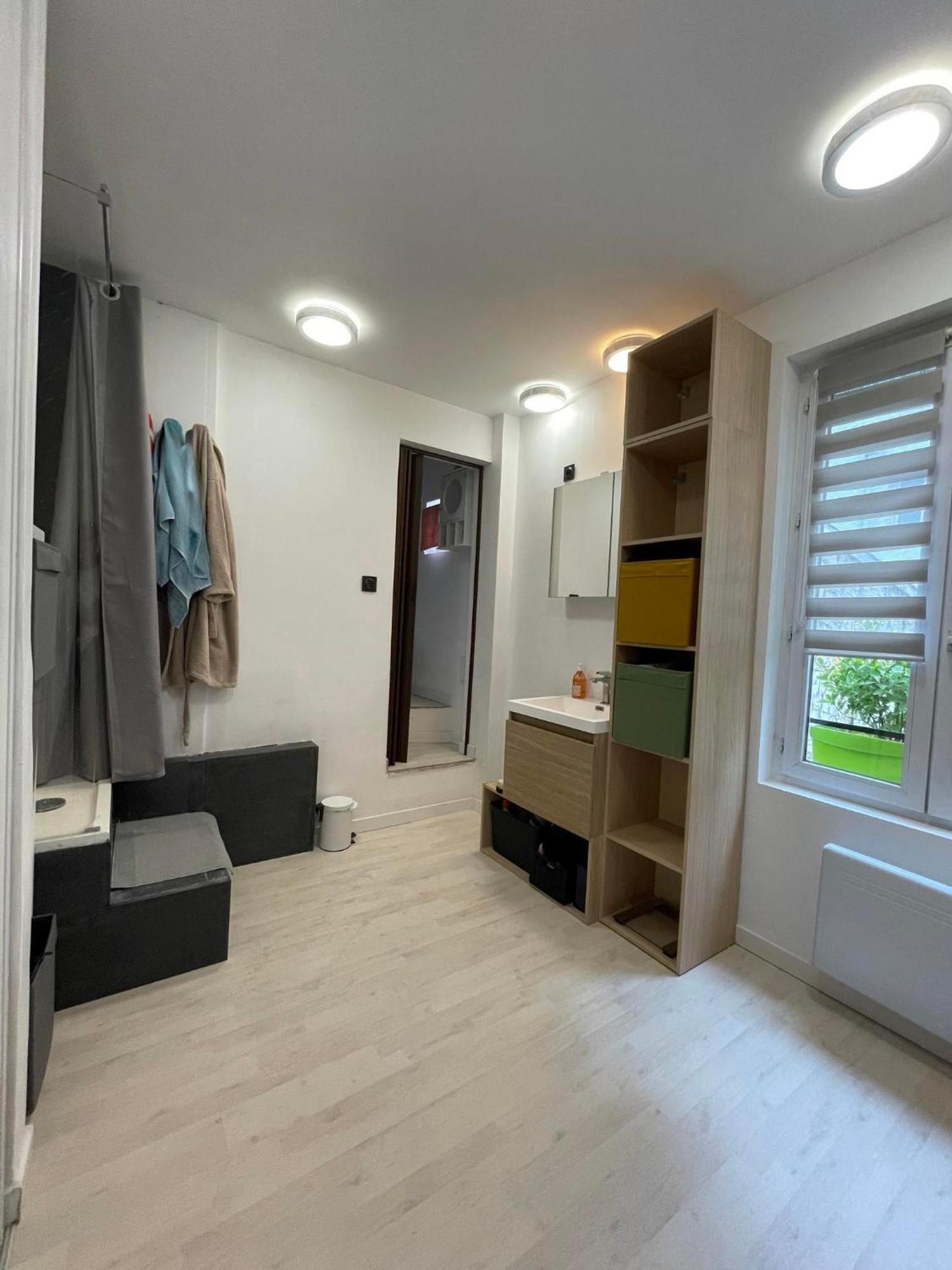 Apartment Petit Cocon Parisien ! Centre - Gare Du Nord *
