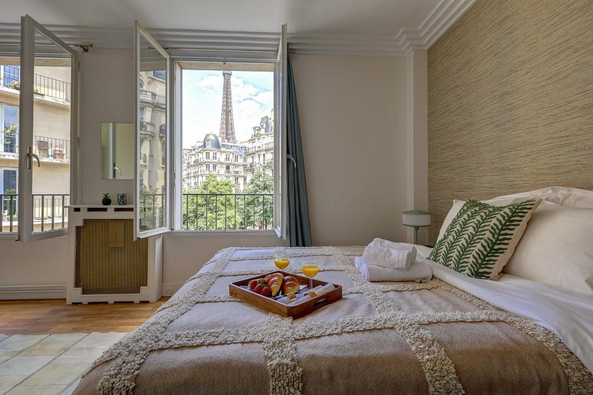 Tower 1br Cozy
