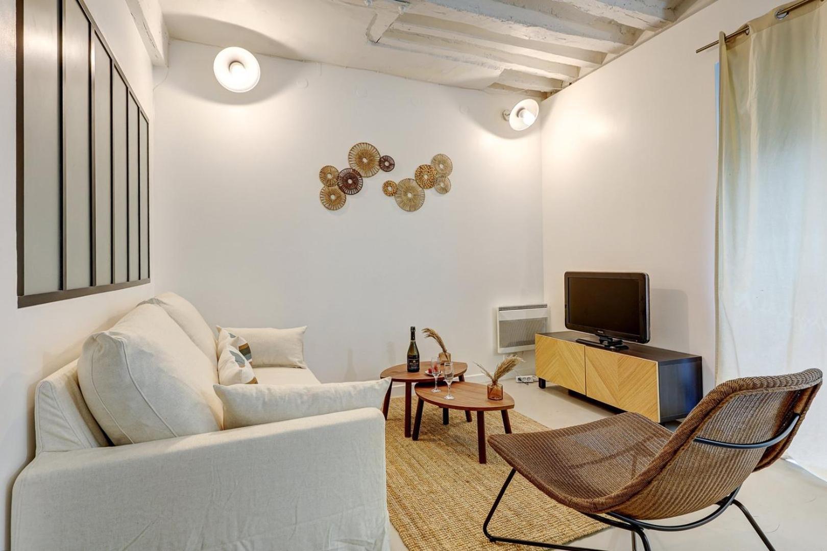 401 Zack - Superbe A Apartment *