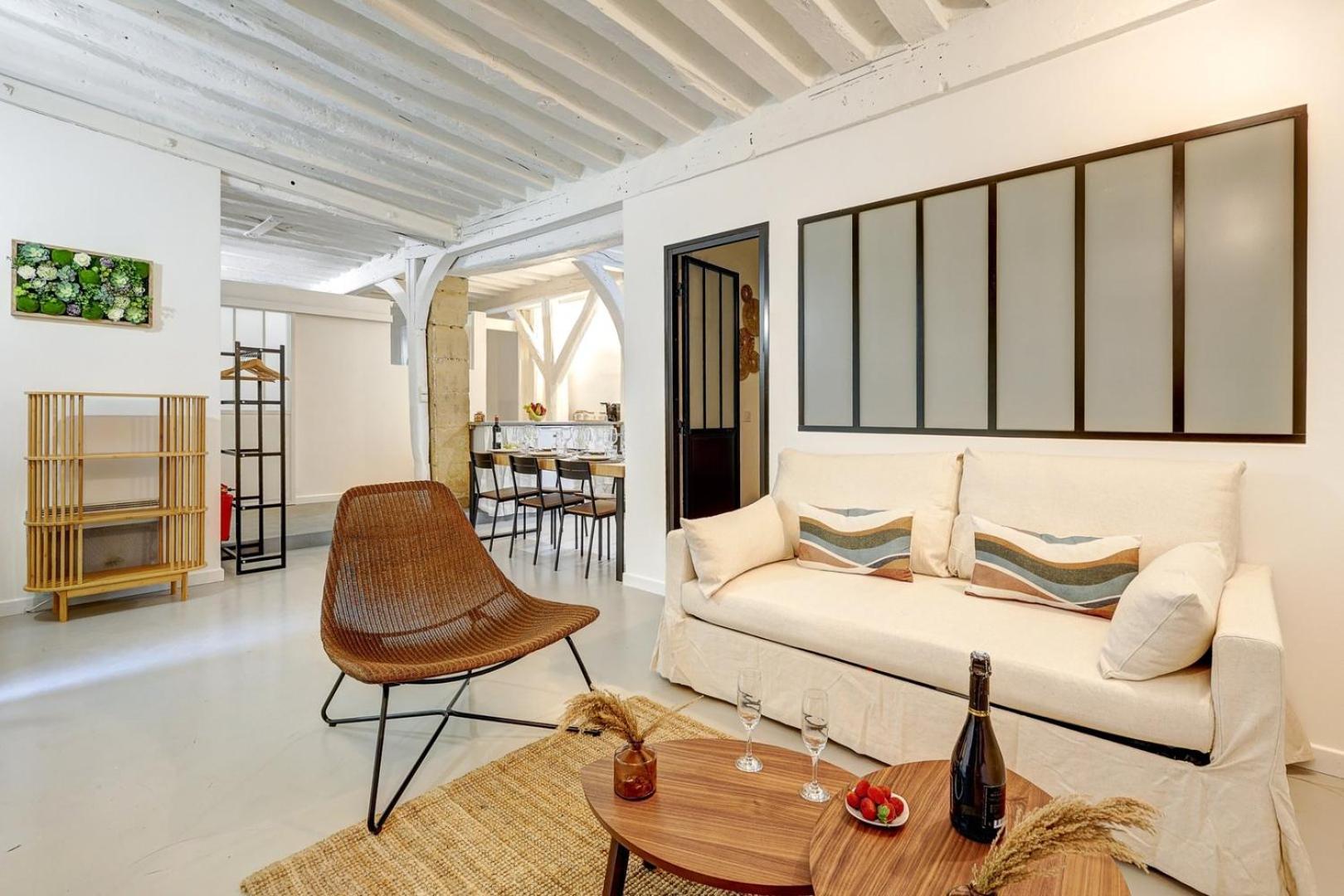 401 Zack - Superbe A Paris