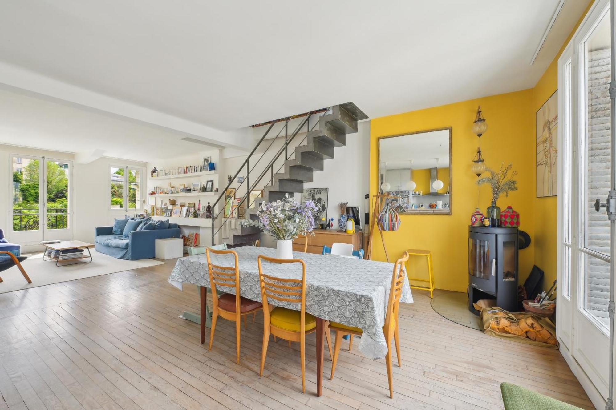 Montmartre Vineyard Duplex Apartment