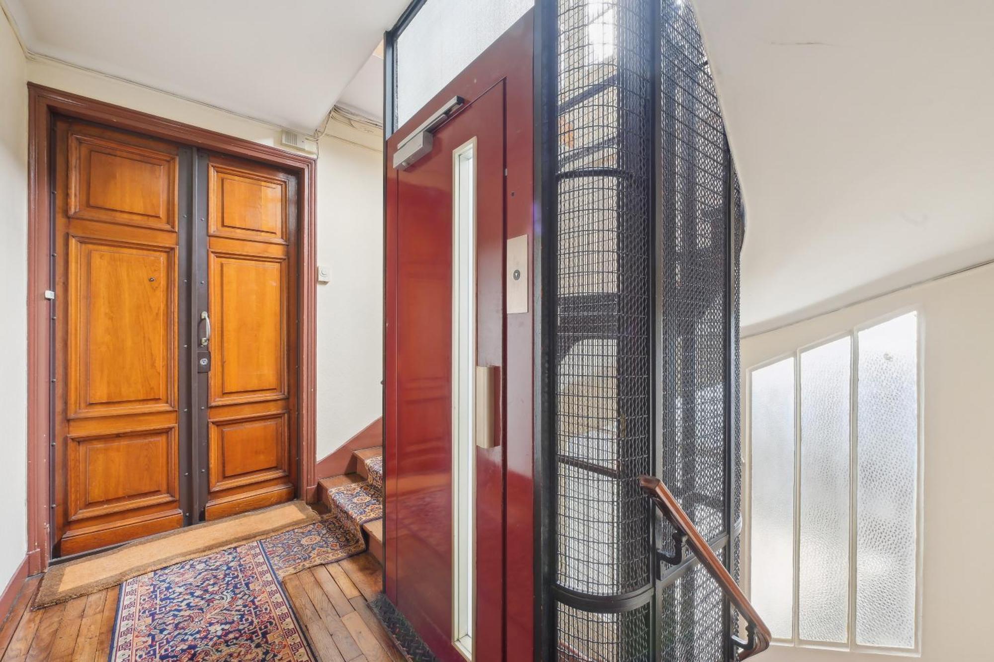 Montmartre Vineyard Duplex Apartment *