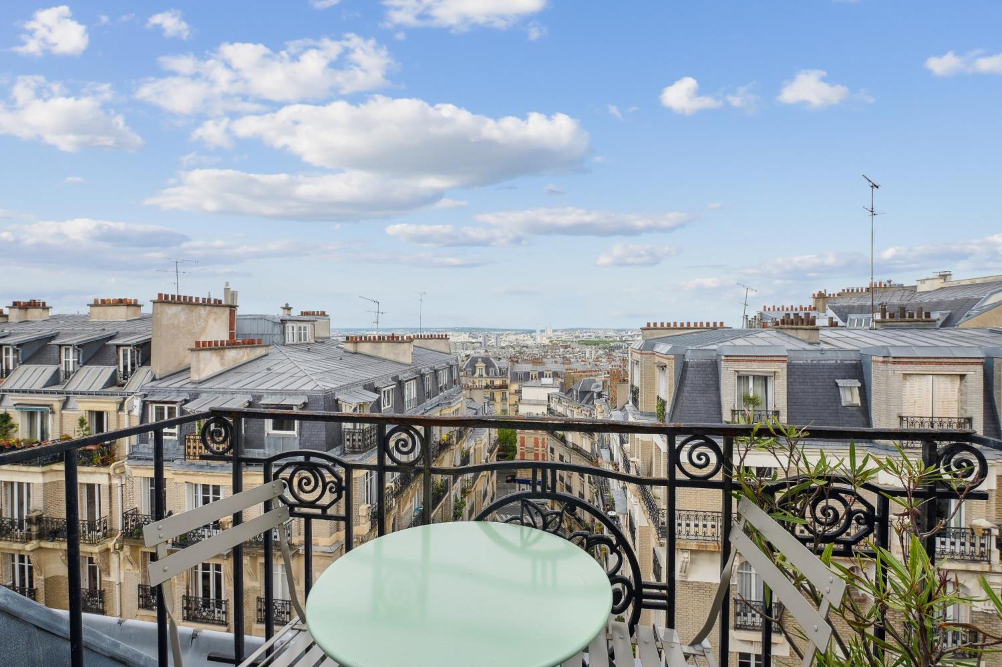Apartment Montmartre Vineyard Duplex