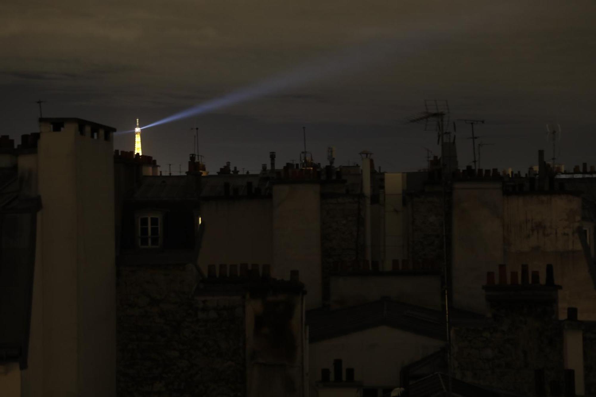 D'artiste Au Coeur De * Paris