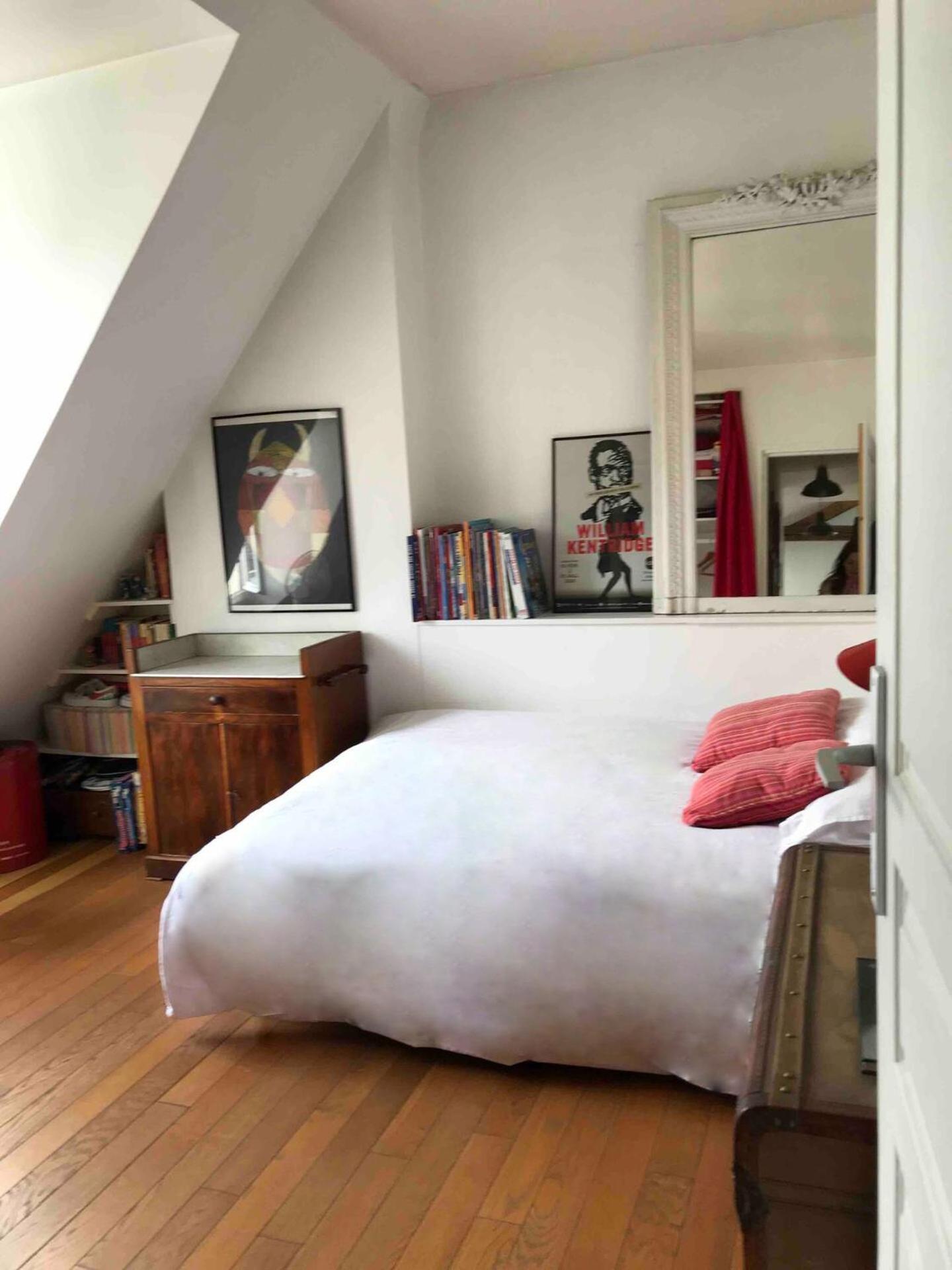 Apartment D'artiste Au Coeur De