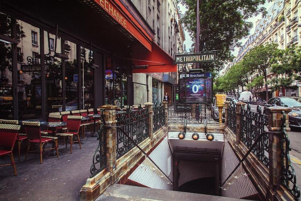 D'artiste Au Coeur De * Paris