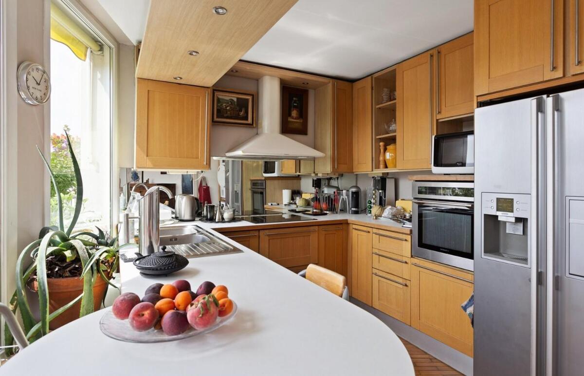 Guestready - Stunning 3 Bed Wbalcony Near Champs Elysées Appartement Paris