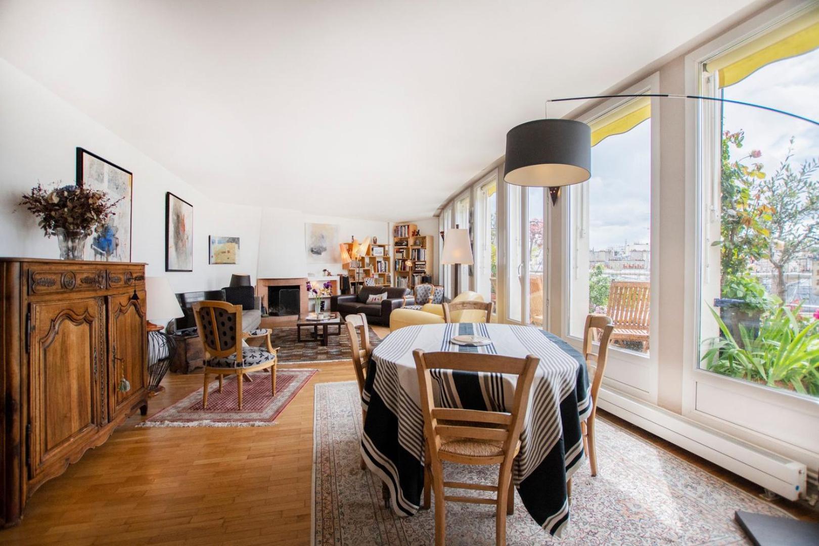 Guestready - Stunning 3 Bed Wbalcony Near Champs Elysées *