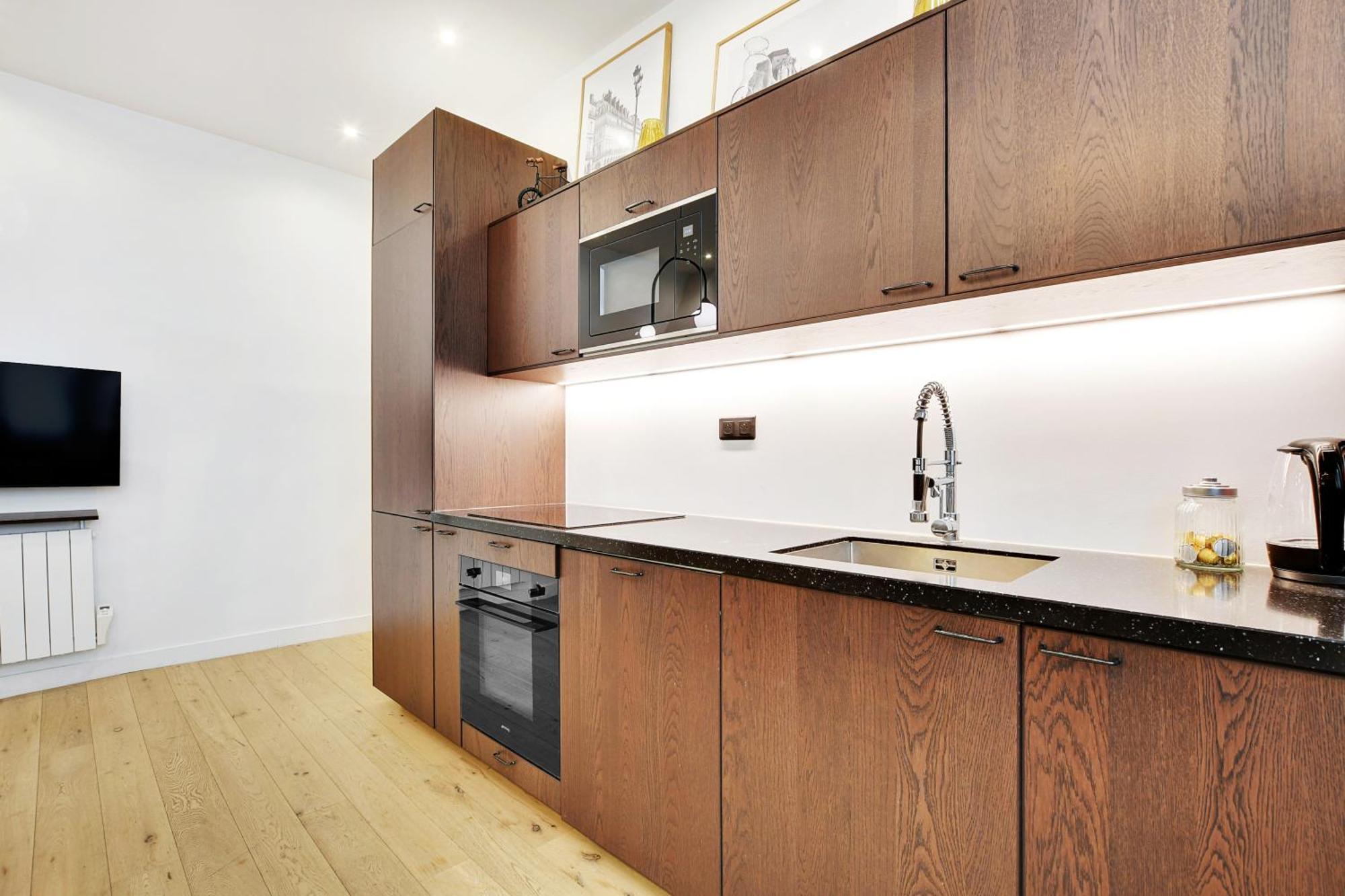 Apartment Pick A Flat's In Reuilly-diderot - Rue Claude Tillier Paris