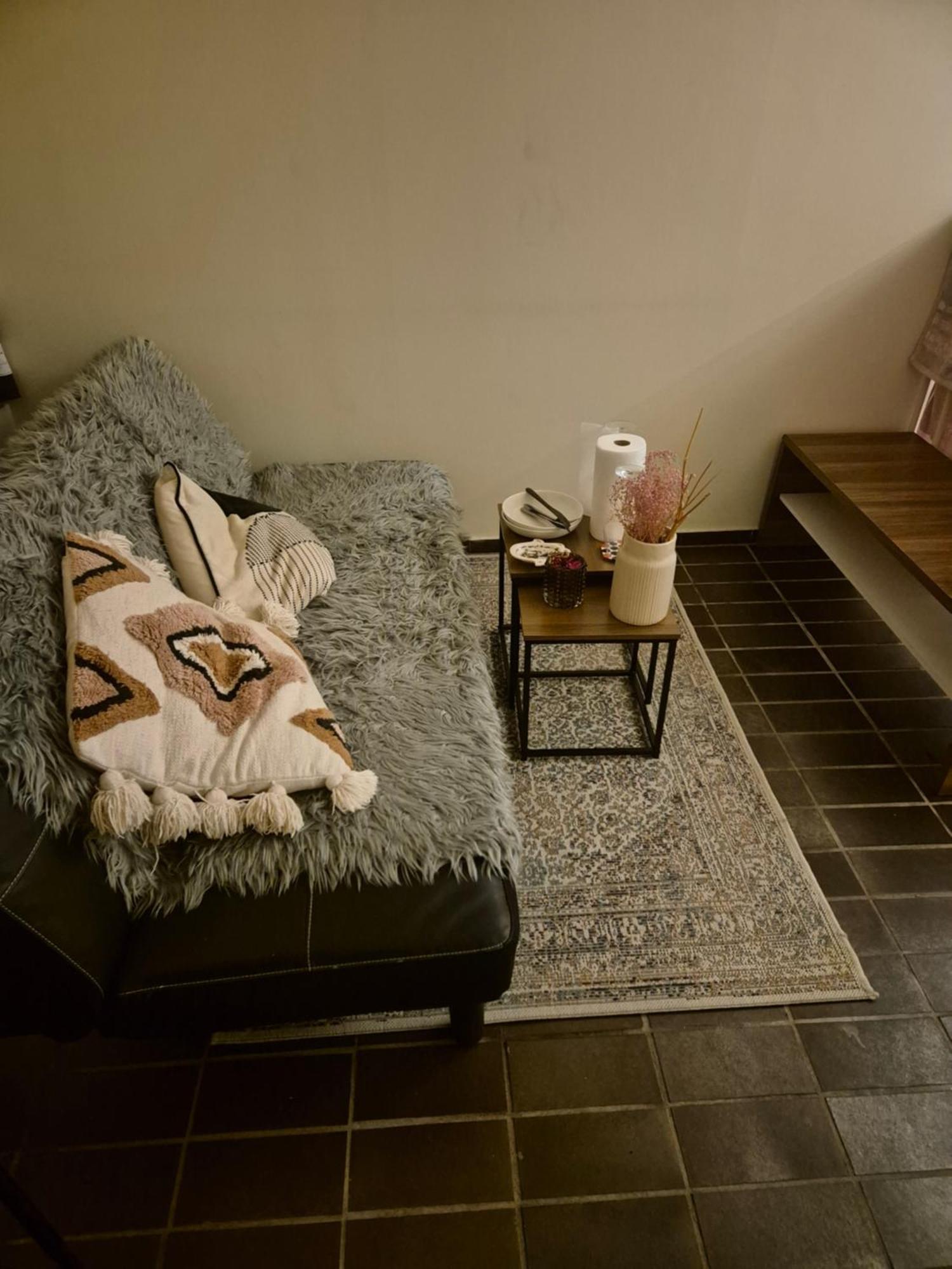 Etage D'un Duplex Au 17eme Arr De , Vue Sur Le Defense, A 10min Des Champs Elysee Homestay