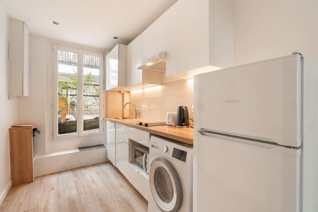 Cosy Canal Saint Martin Apartment Paris