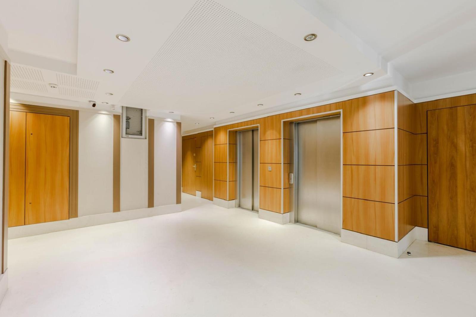 Appartement Grand Studio Moderne Tour Eiffel *