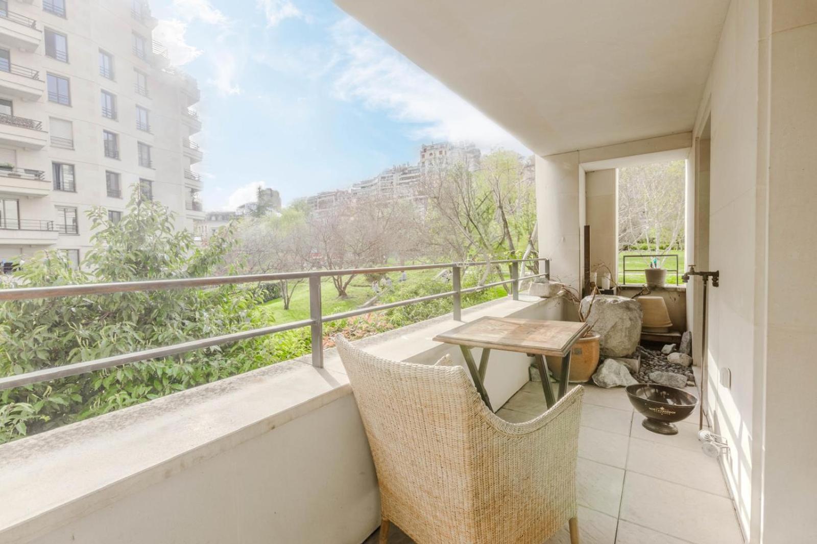 Grand Studio Moderne Tour Eiffel Appartement Paris
