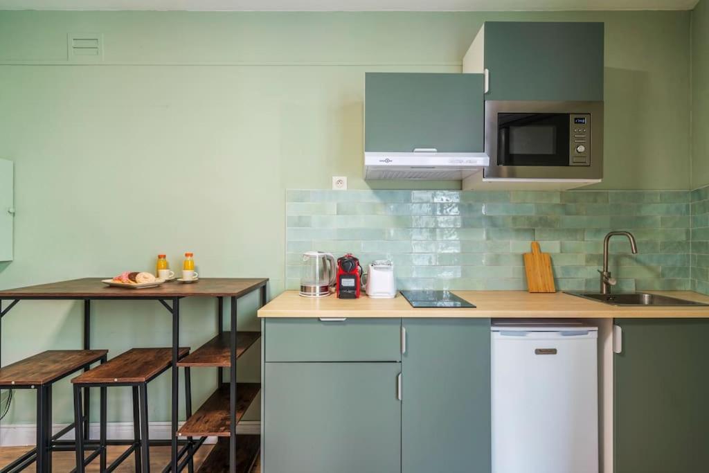 Studio Porte Dore Bois De Vincennes * Paris