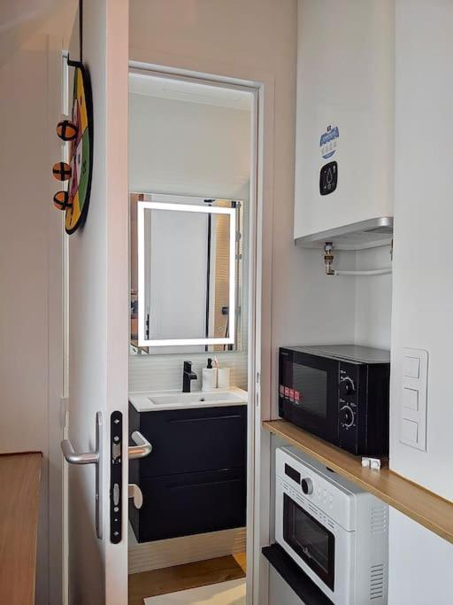 12eme Apartment *