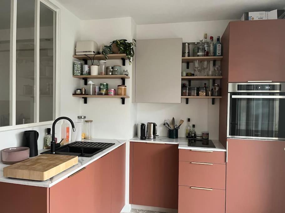 Confortable Studio Canal St Martin Apartamento Paris
