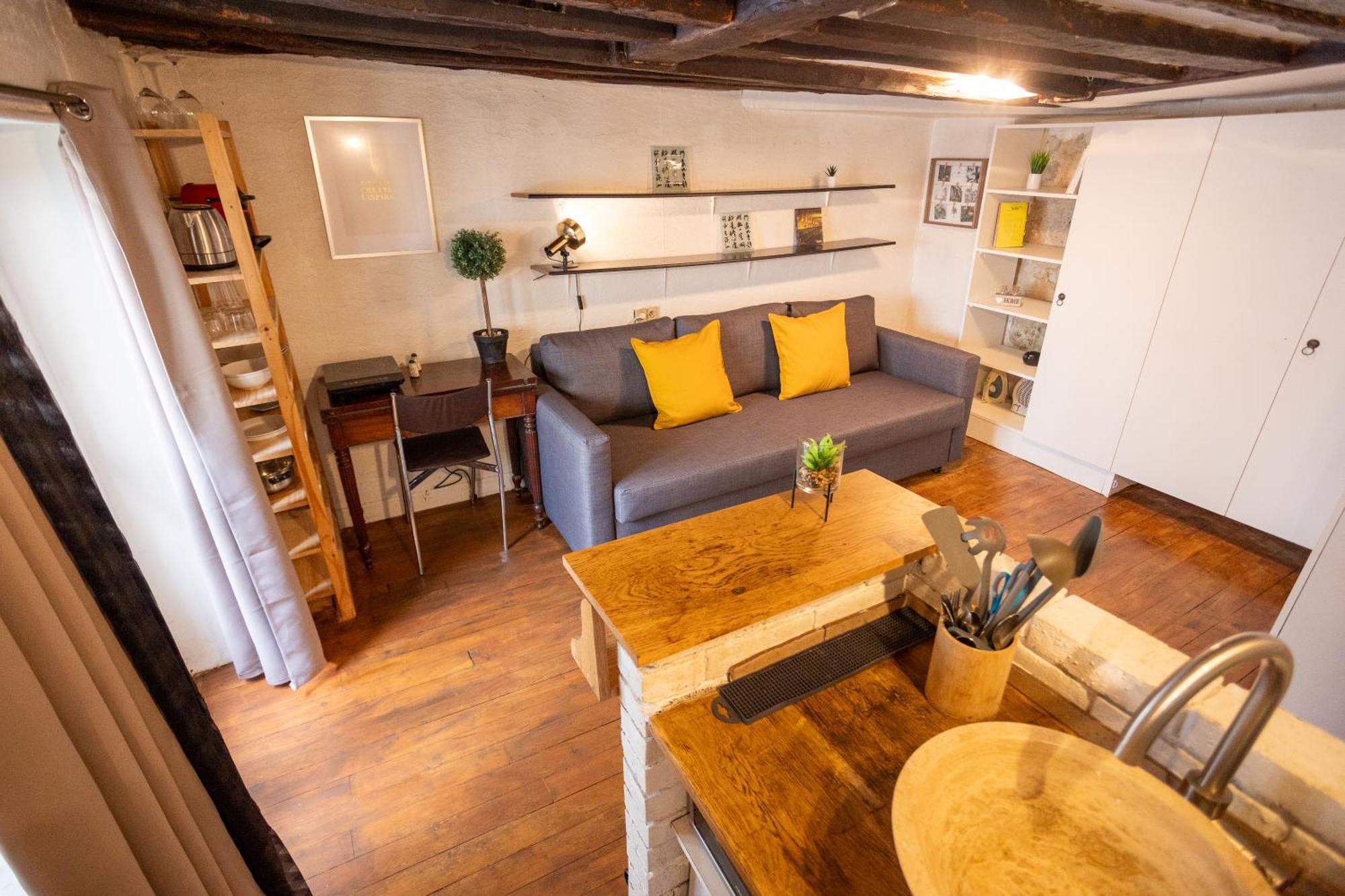 Studio Cosy Romantique En Plein Coeur De Apartamento Paris