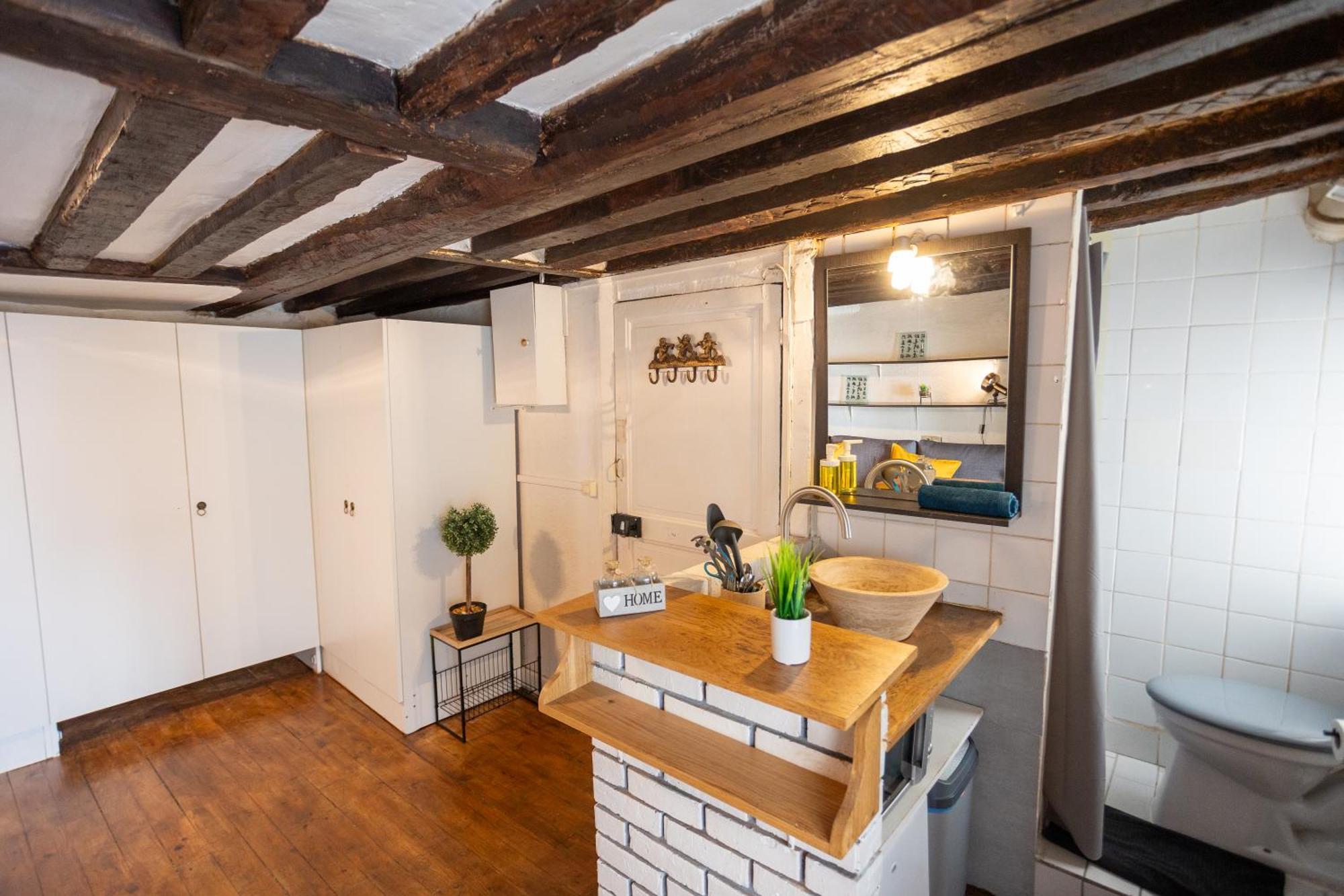 Apartamento Studio Cosy Romantique En Plein Coeur De