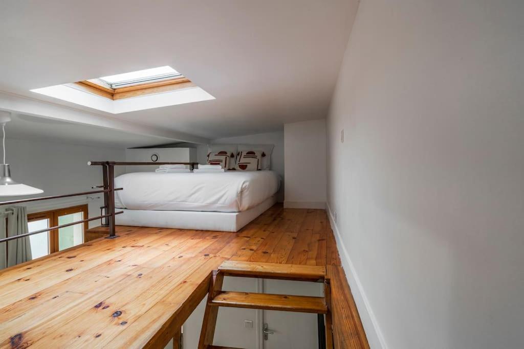 Avec Mezzanine #nation #voltaire Apartment Paris