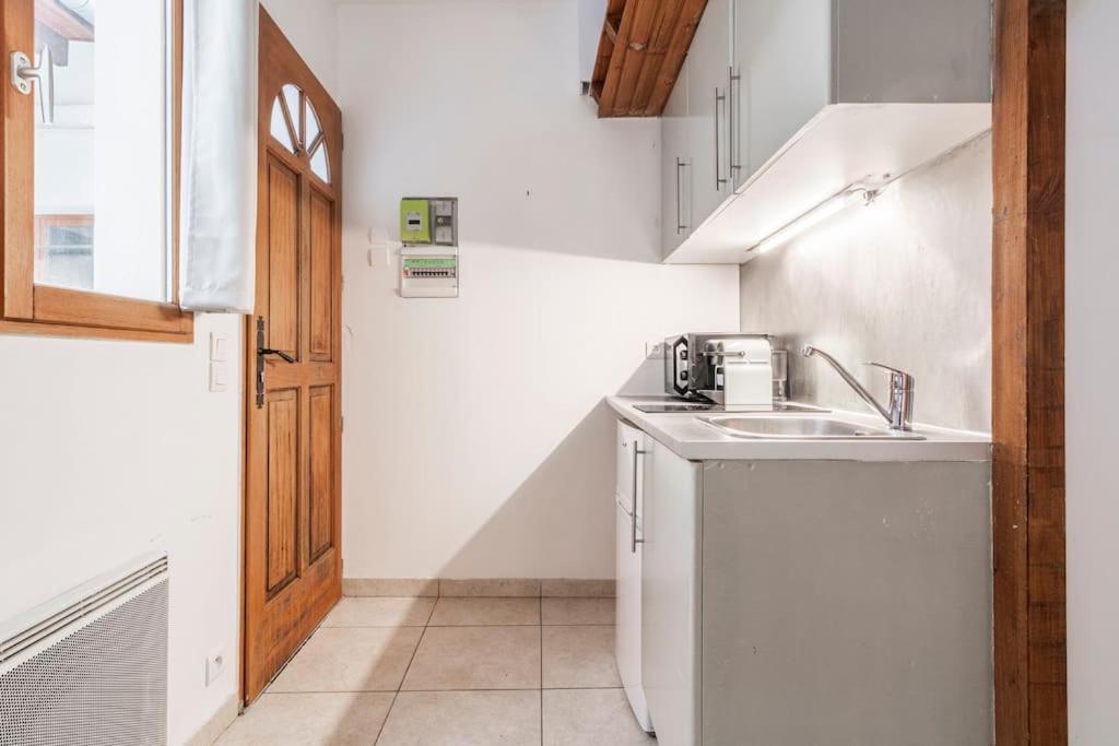 Avec Mezzanine #nation #voltaire Apartment *