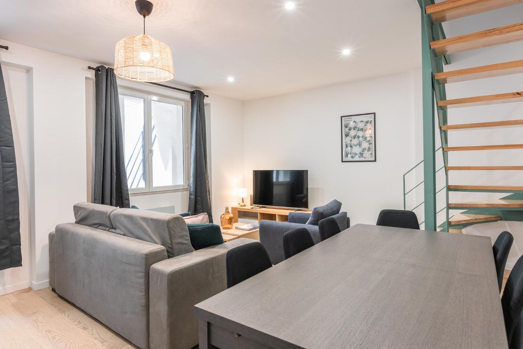 Apartment Charming House - 6 Guests - Buttes Chaumont Parc