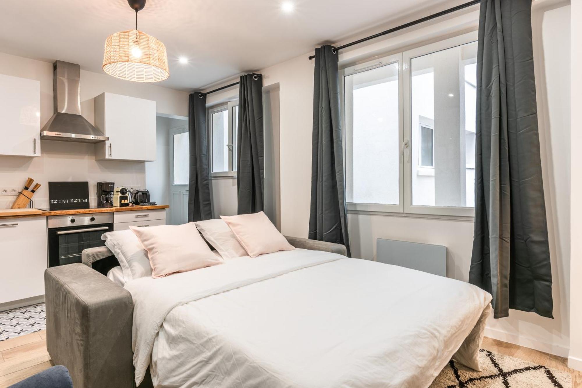 Apartment Charming House - 6 Guests - Buttes Chaumont Parc *