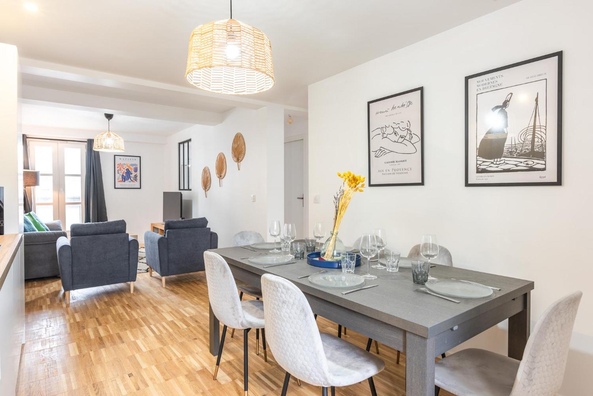 Apartment Design - 6 Guests - Buttes Chaumont Paris