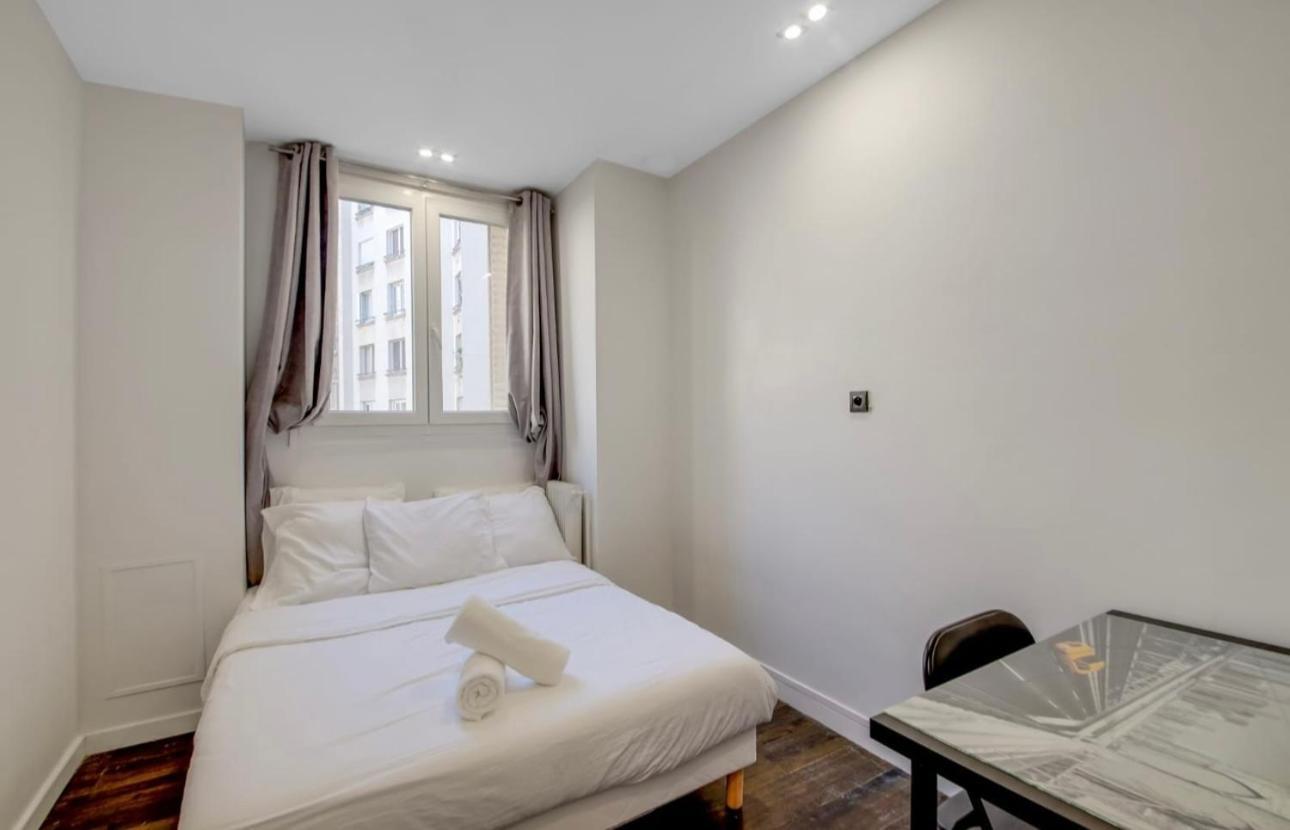 Superbe Luxueux Sur Victor Hugo