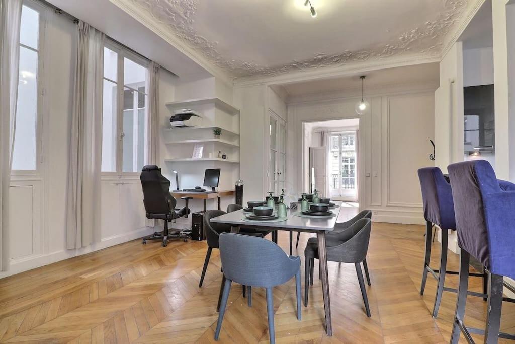 Luxury 3 Bedrooms Near Champs Elysees Appartement