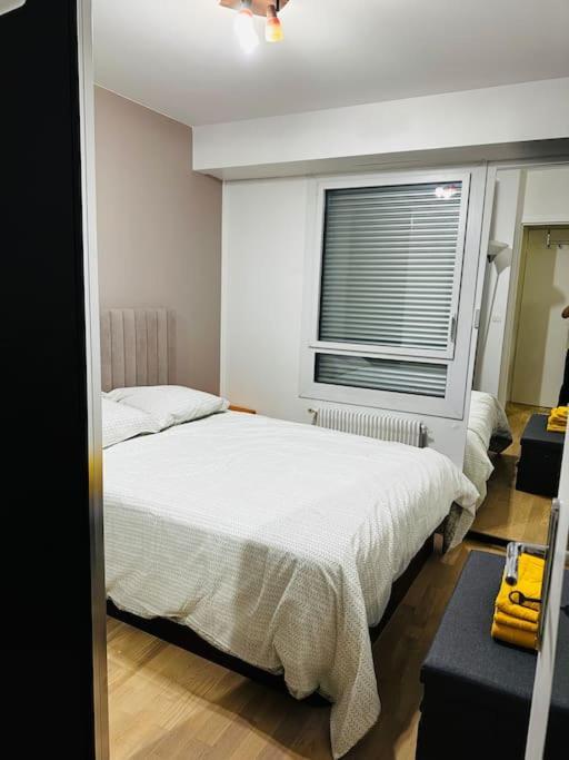 Apartment Cosy And Quiet T2 In 19 Paris