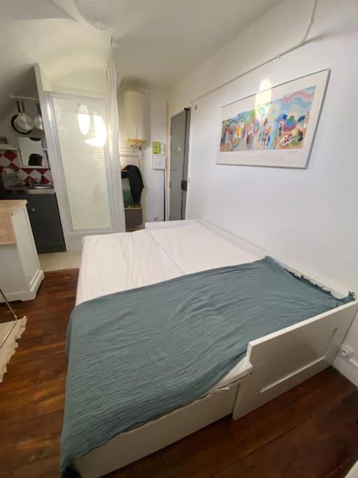 Cosy Et Sous Les Toits De *