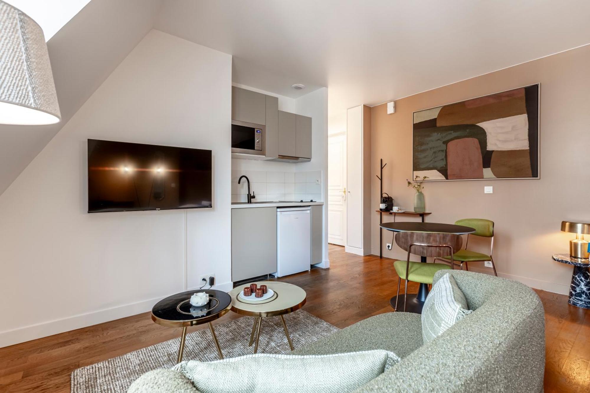 Sweett - Avenue Hoche Apartment Paris