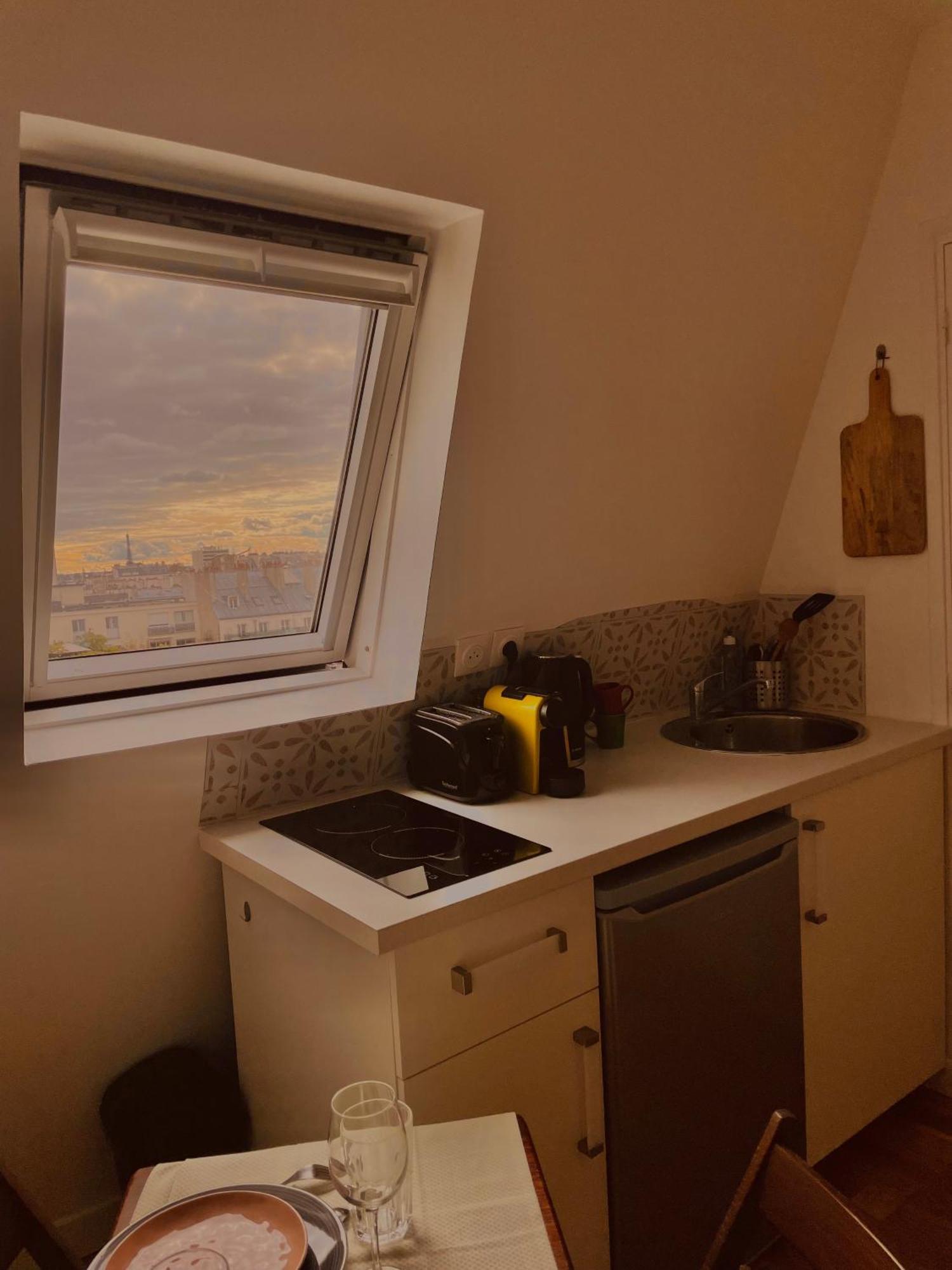 Heart Of With View - Renovated *