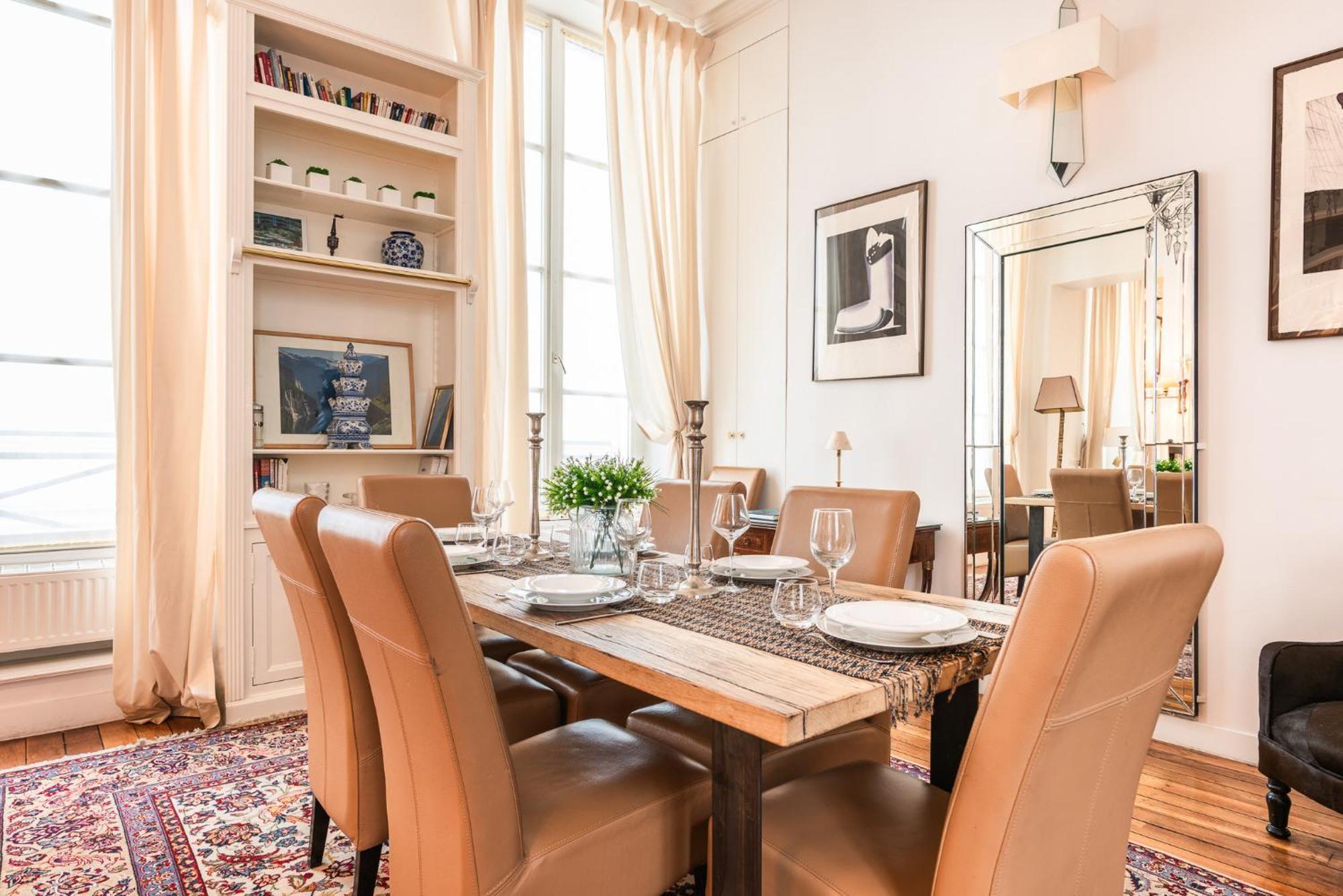 Luxury Typical Parisian Flat - 5 Min From Louvre * Paris