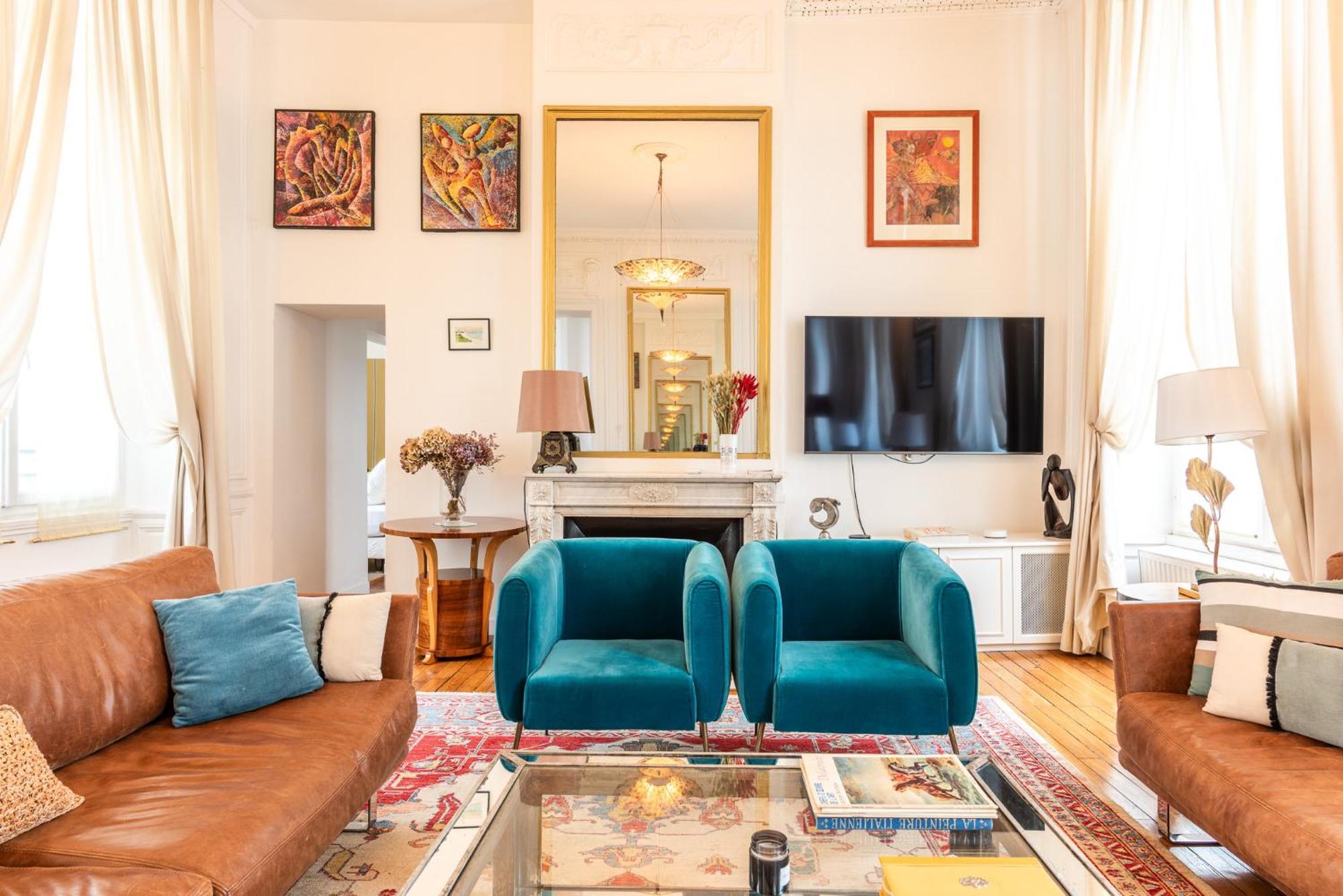 Luxury Typical Parisian Flat - 5 Min From Louvre Apartment Paris
