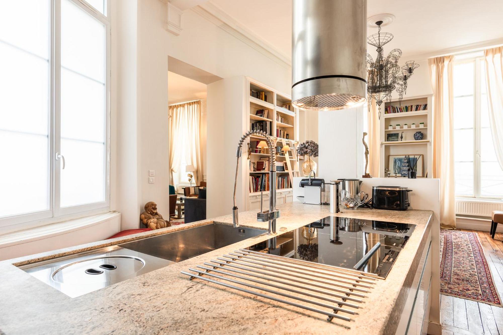 Apartment Luxury Typical Parisian Flat - 5 Min From Louvre