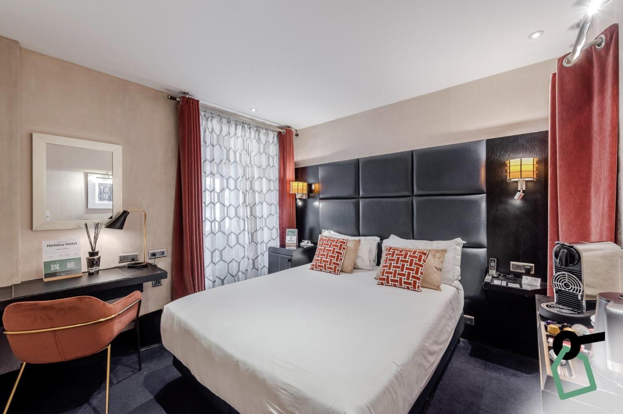 Hotiday Collection - Arc De Triomphe 4* Paris