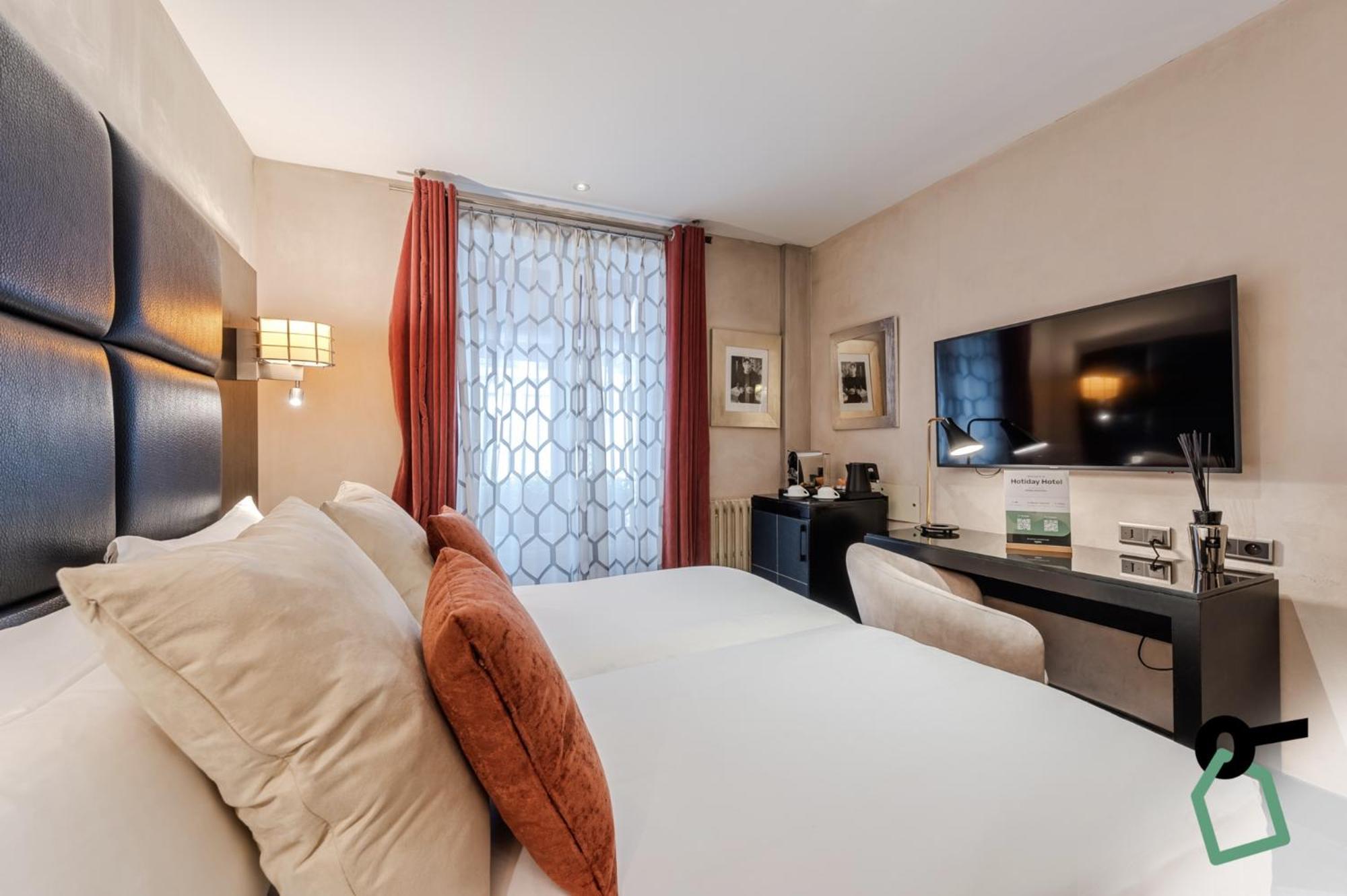 Hotel Hotiday Collection - Arc De Triomphe Paris