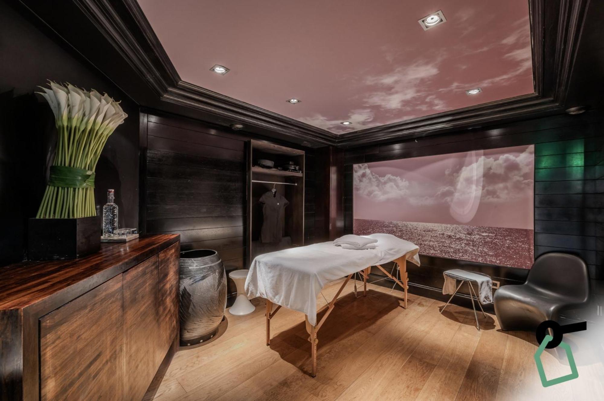 Hotel Hotiday Collection - Arc De Triomphe