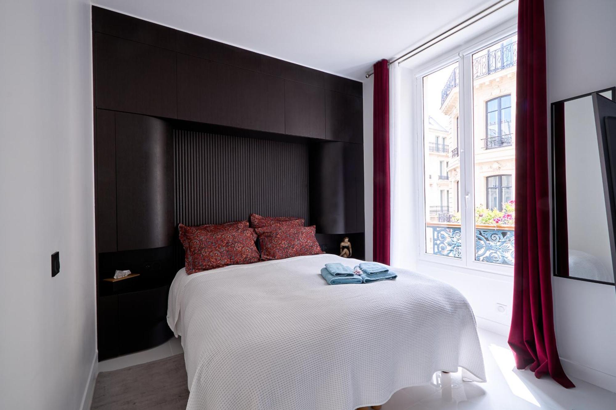 Luxury Apartment Les Champs-Elysees * Paris