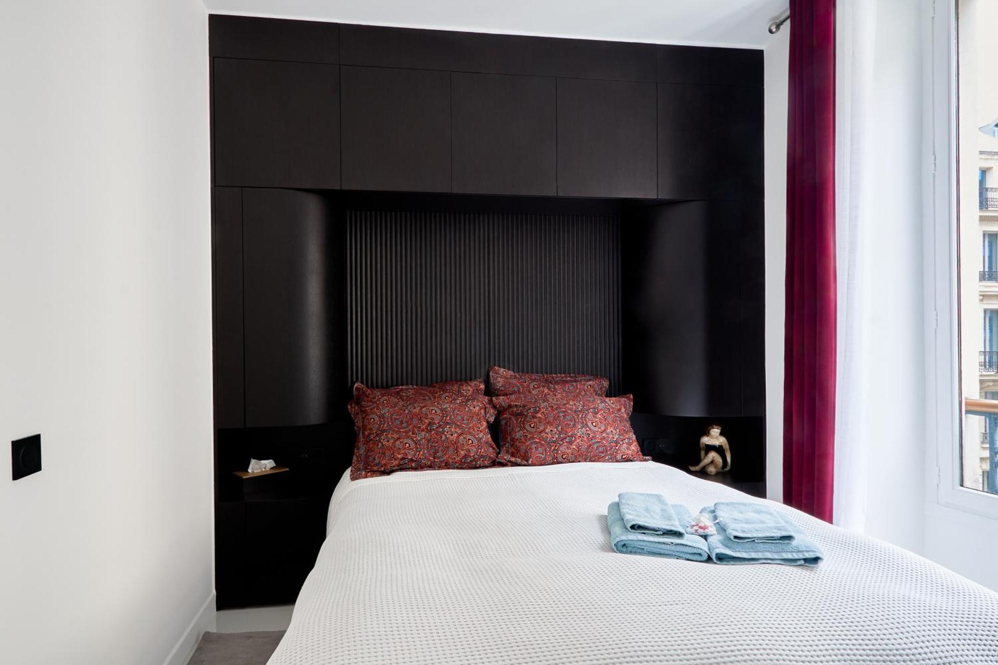 Appartement Romantisme Champs Elysees