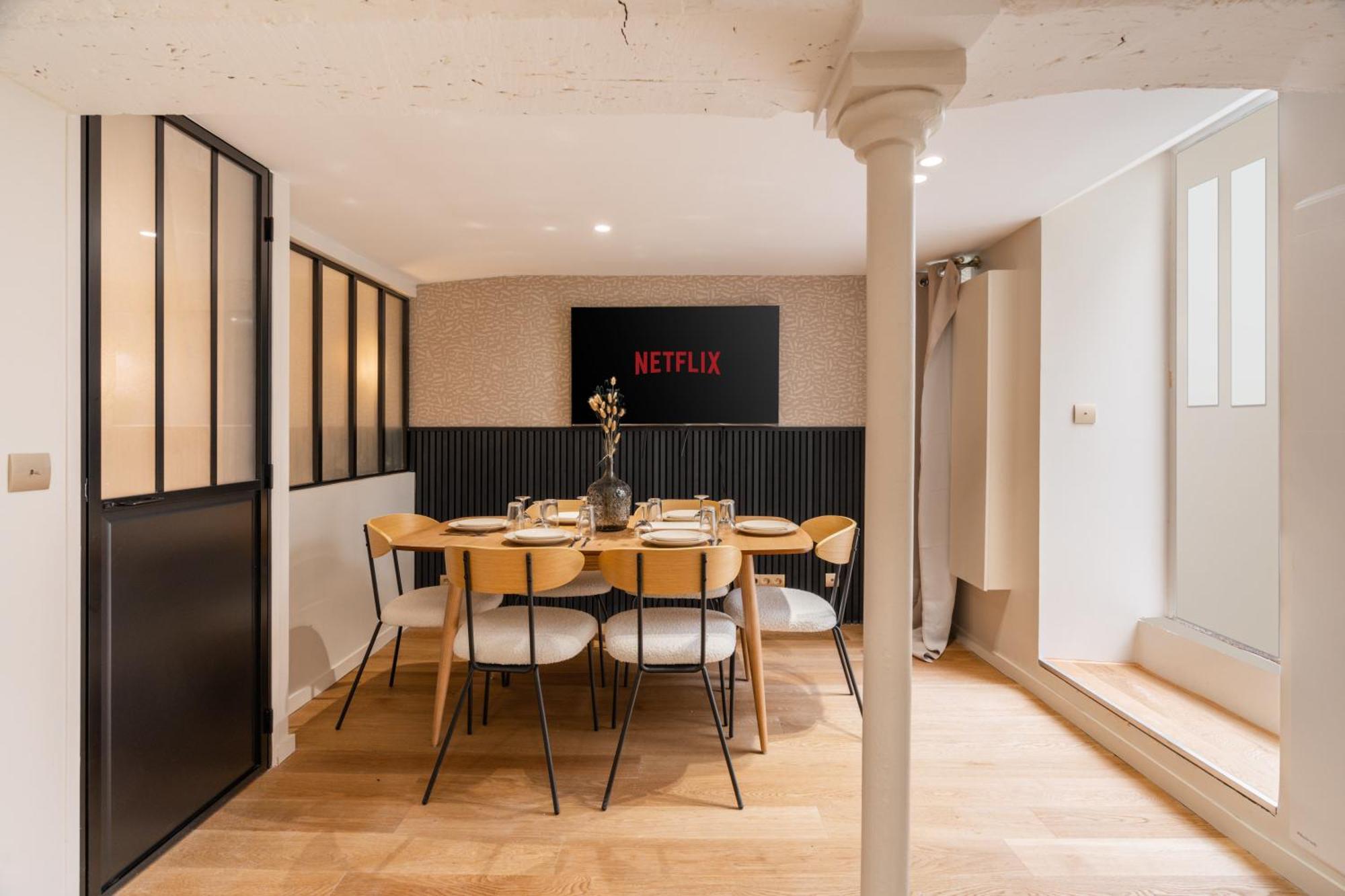 Apartment Merveilleux En Pleins Coeurs Du Marais