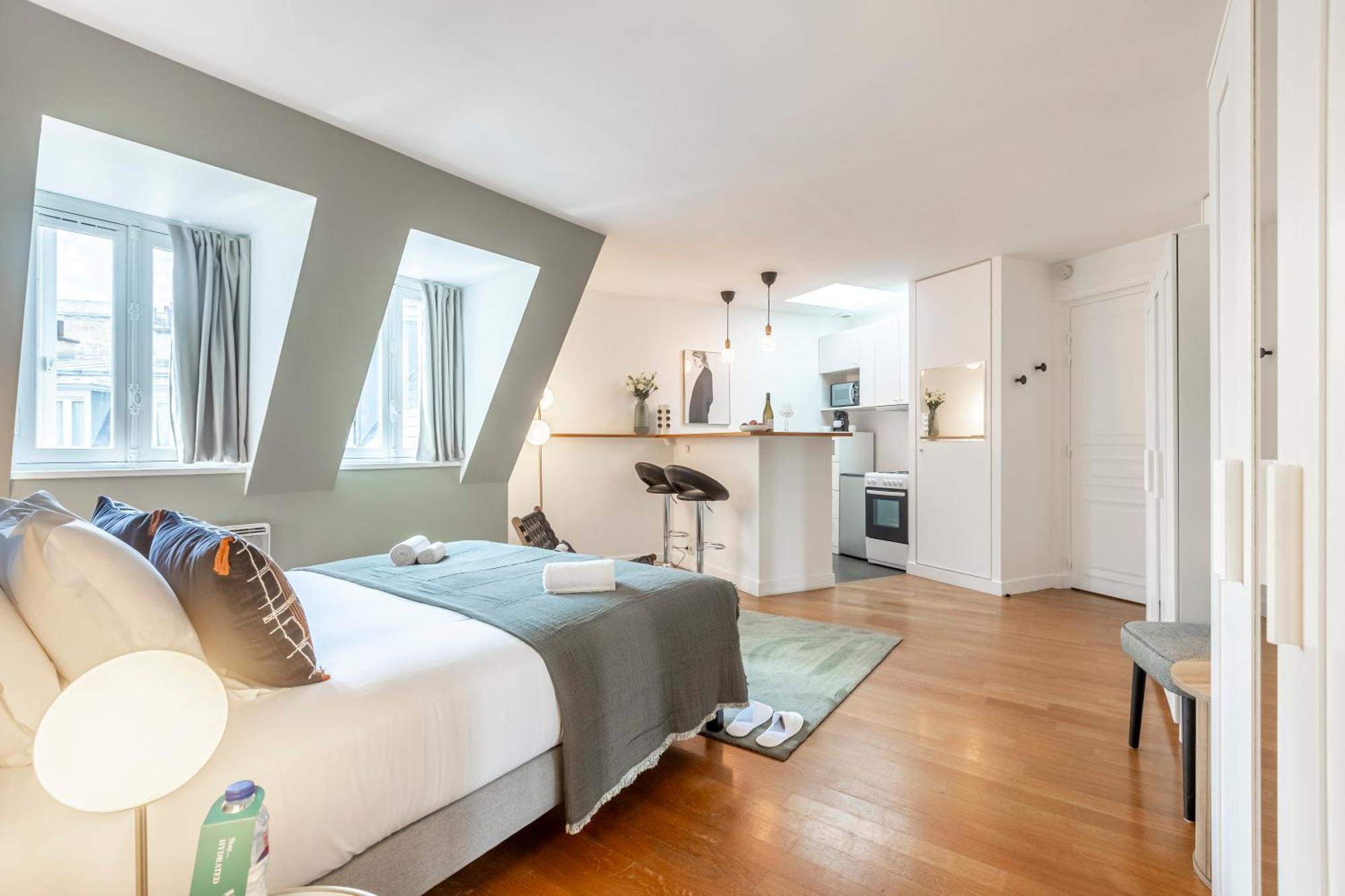 Sweett - Avenue Hoche Apartment Paris