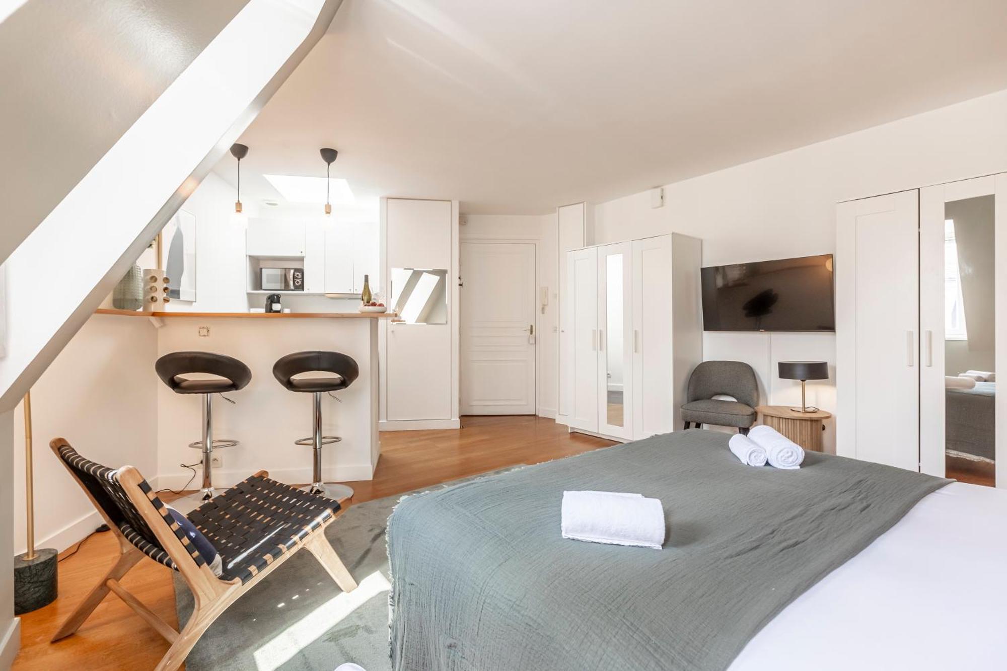 Sweett - Avenue Hoche Apartment