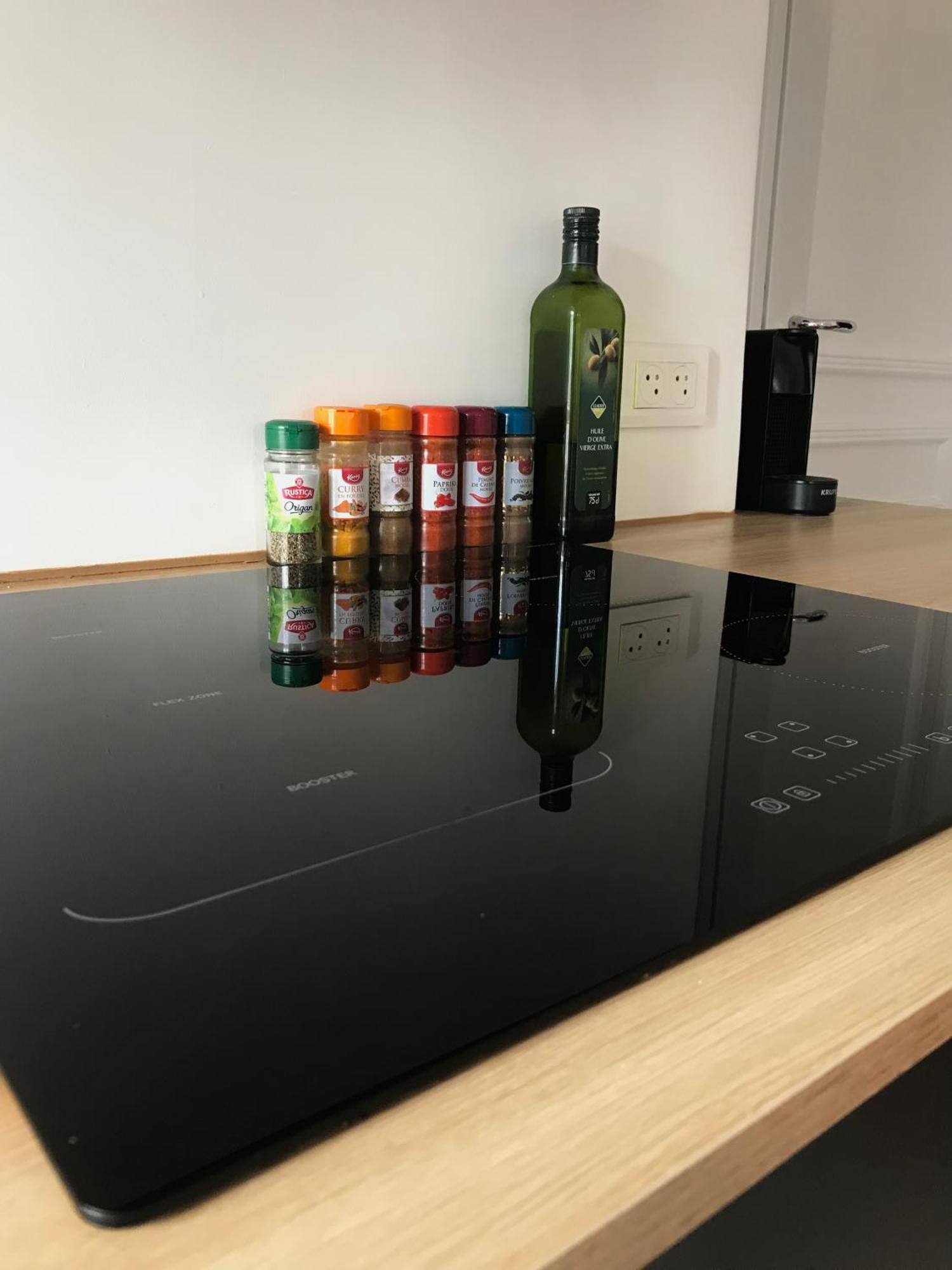 12eme Apartment *