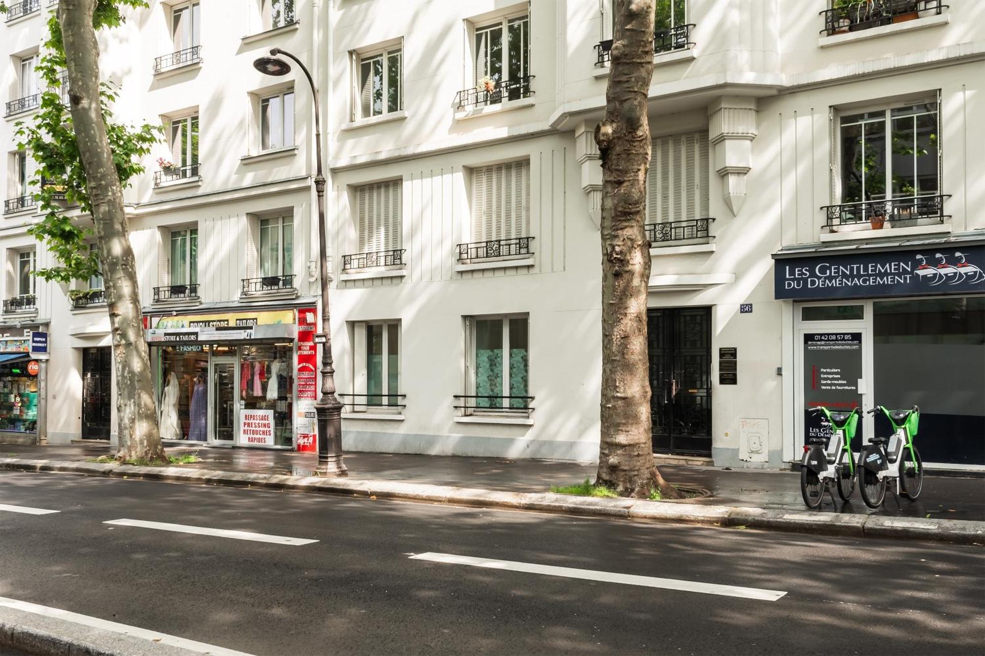 Escale Iodee Aux Buttes Chaumont Apartment Paris