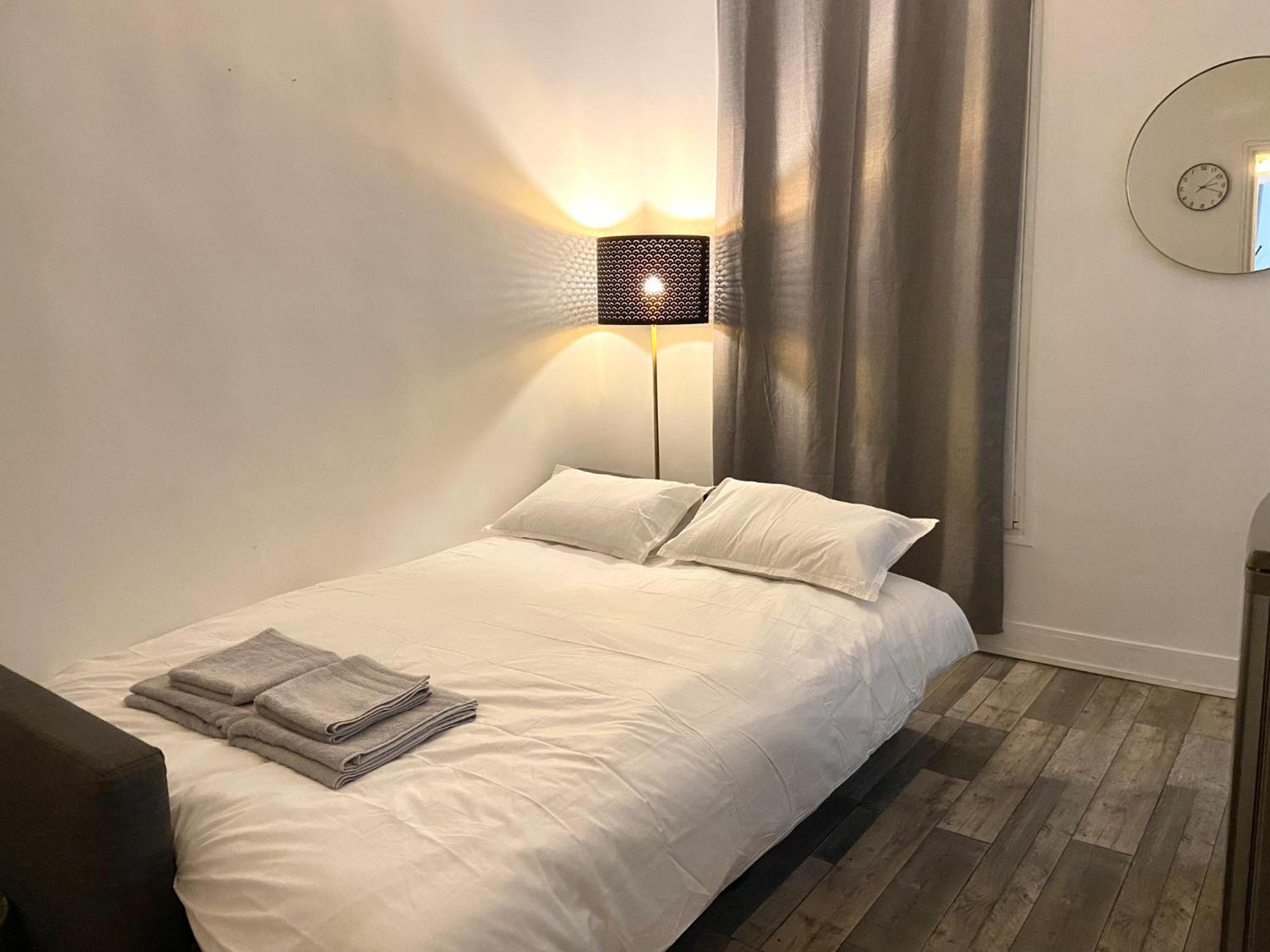 12345bhihfguibb Apartment *