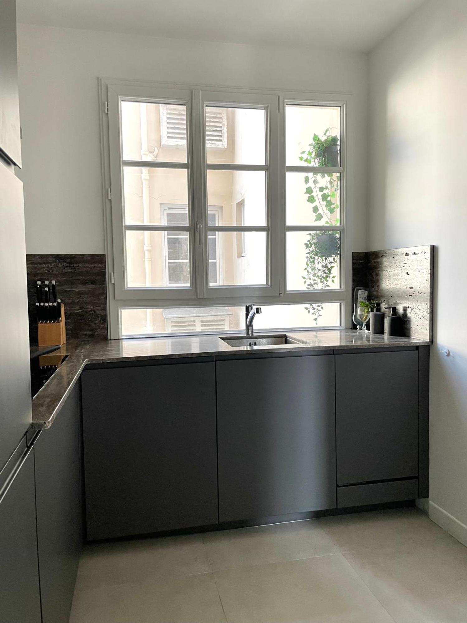 2 Bedroom Stylish * Paris