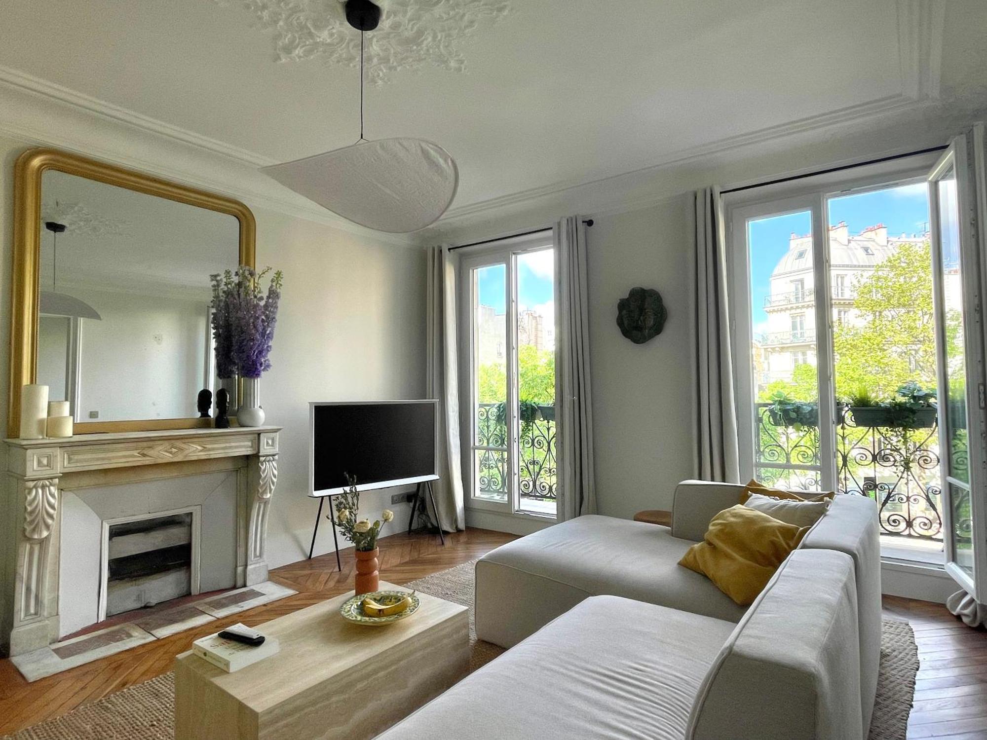 2 Bedroom Stylish *