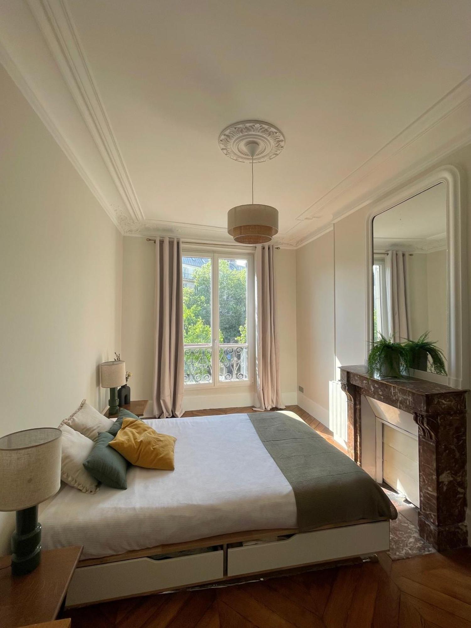 2 Bedroom Stylish Apartment